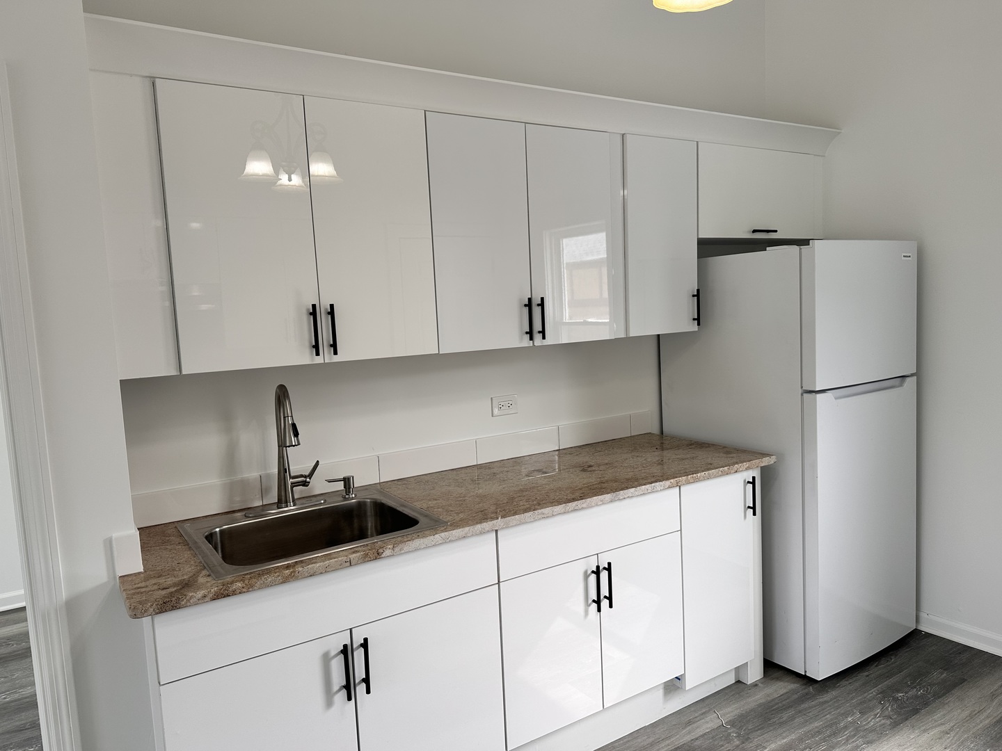 611-613 High Street Property Photo 7