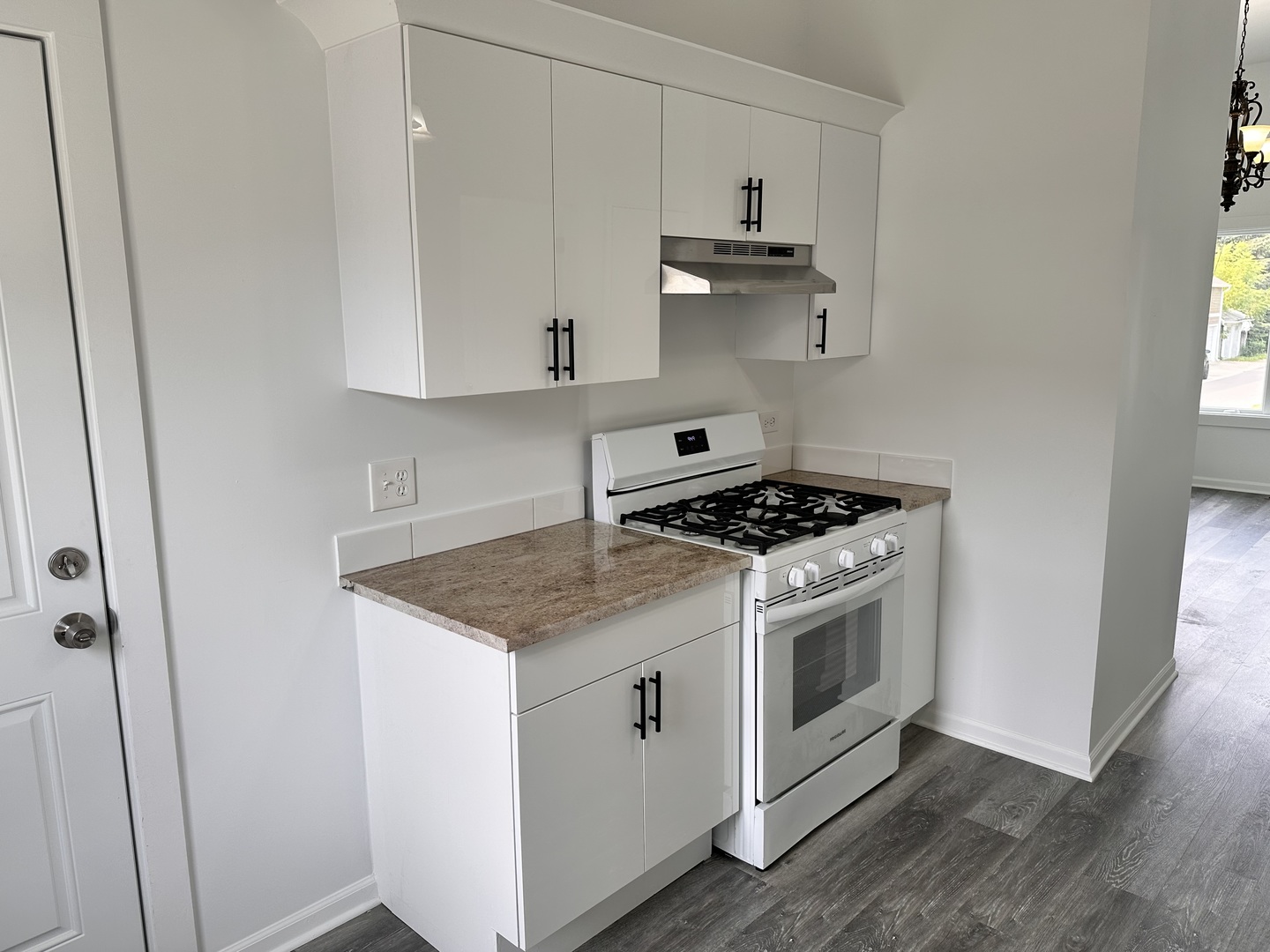 611-613 High Street Property Photo 8