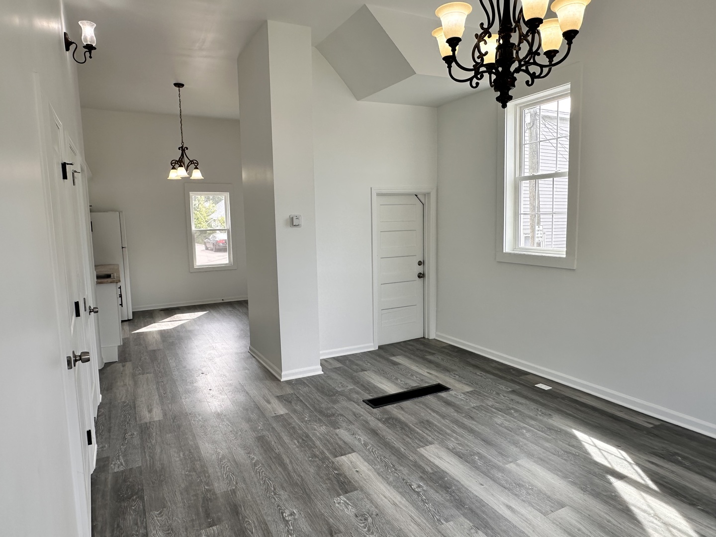 611-613 High Street Property Photo 10