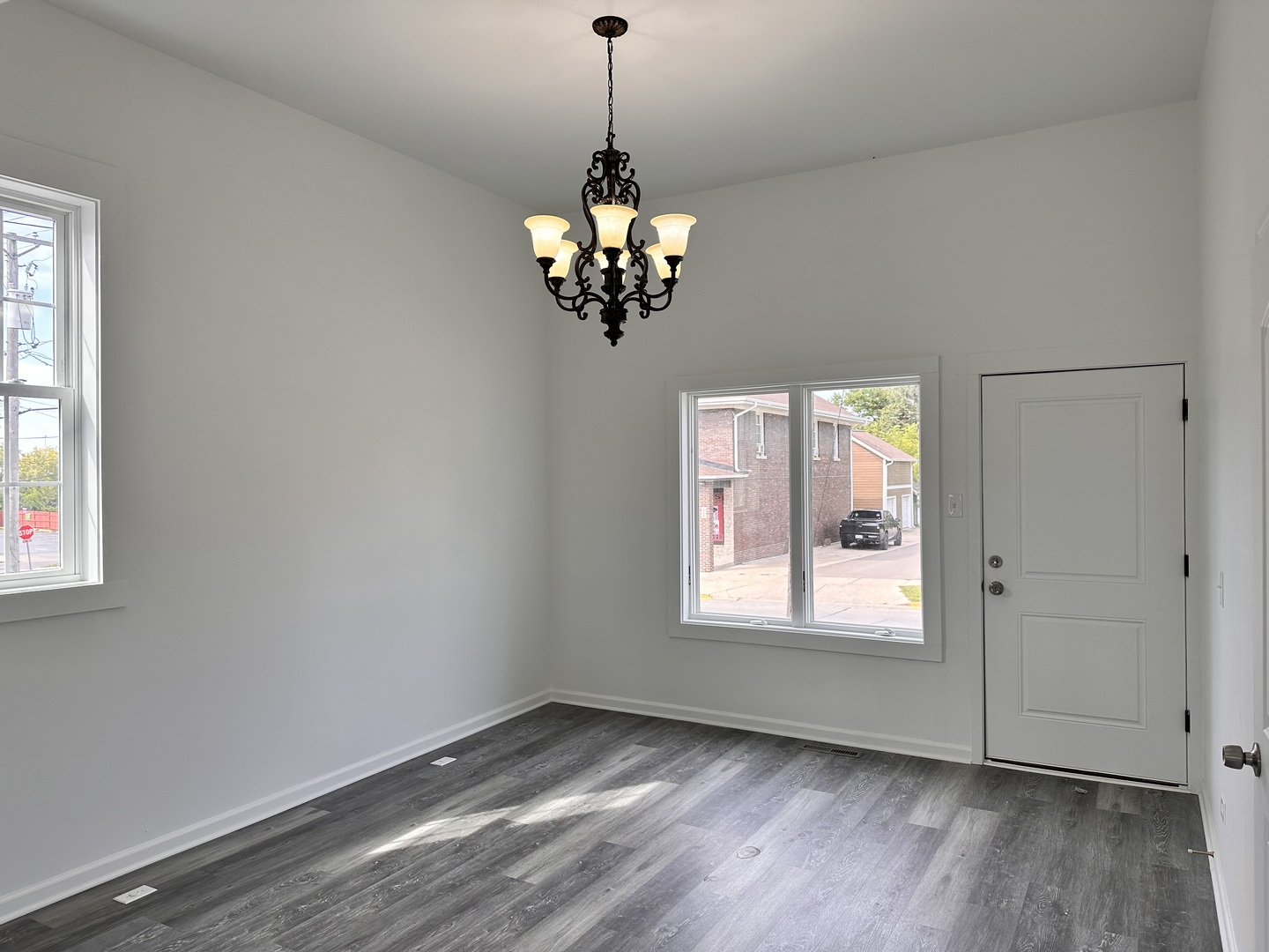 611-613 High Street Property Photo 11