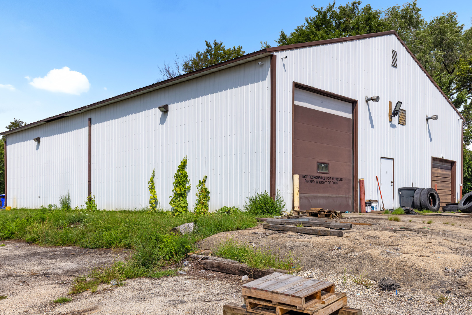 2388 Mason Avenue Property Photo 1