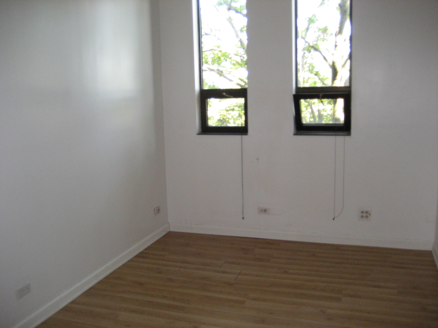 1040 S Milwaukee Avenue 170 Property Photo 11