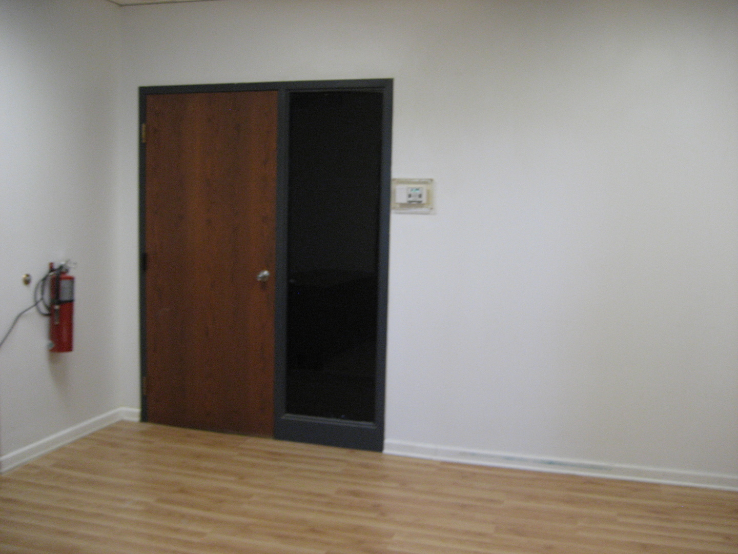 1040 S Milwaukee Avenue 170 Property Photo 14