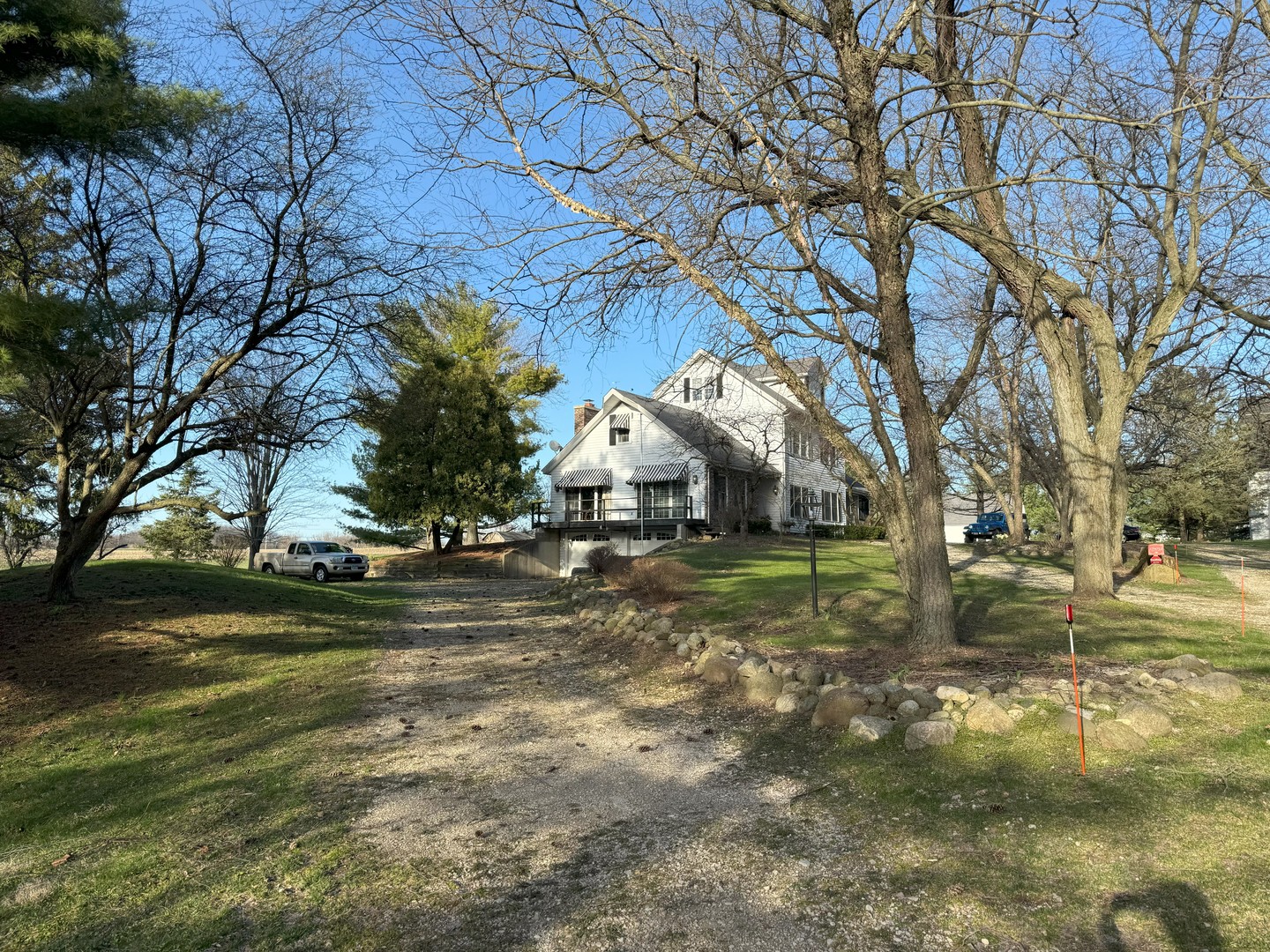 17n753 Widmayer Road Property Photo 3