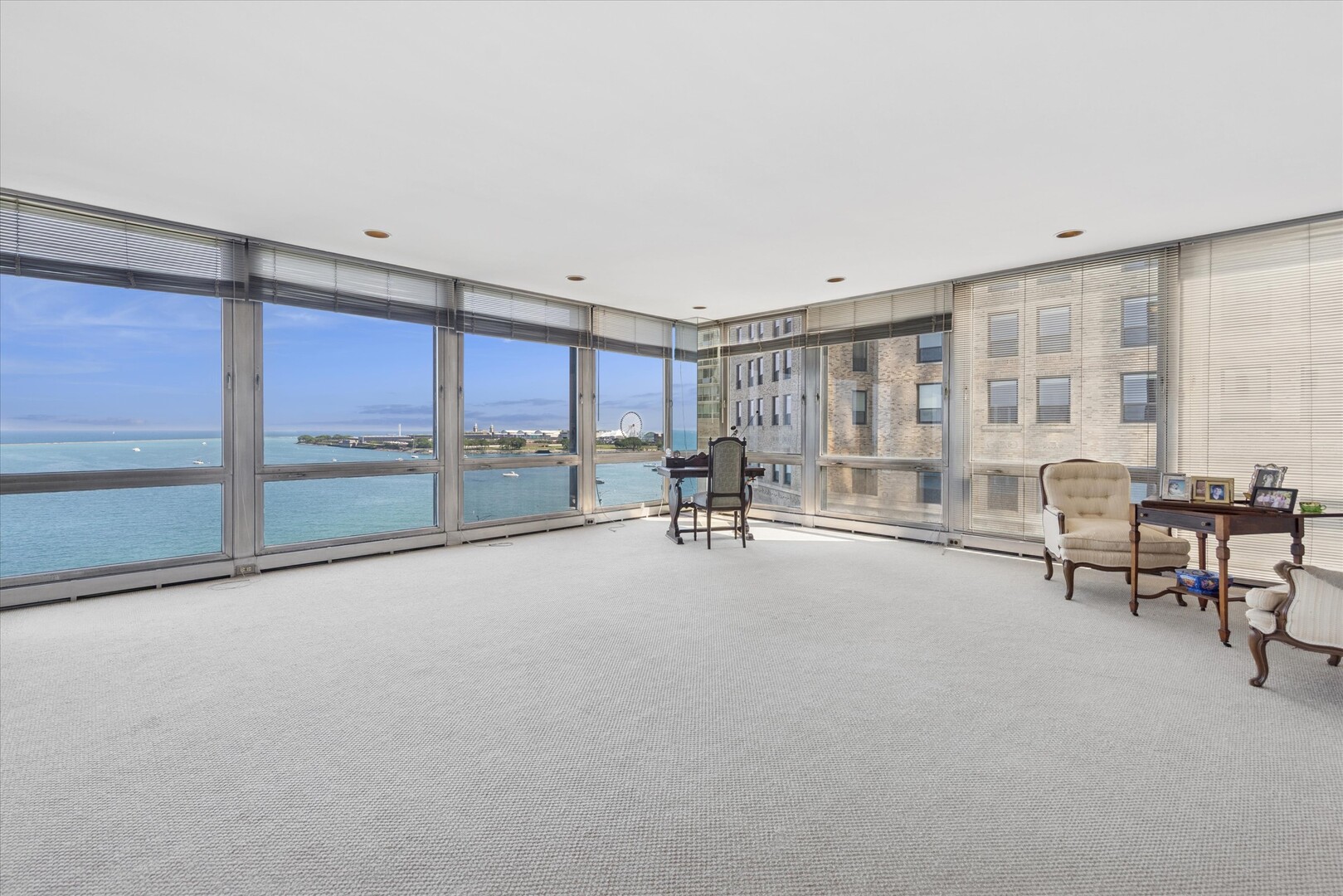 860 N Lake Shore Drive 8m Property Photo 4
