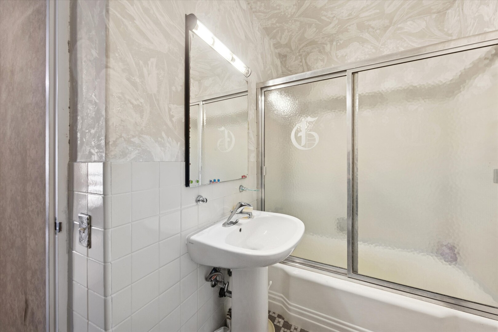 860 N Lake Shore Drive 8m Property Photo 13