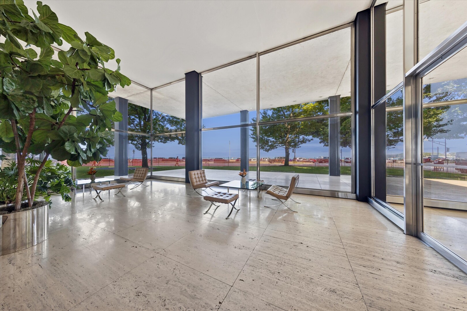 860 N Lake Shore Drive 8m Property Photo 15