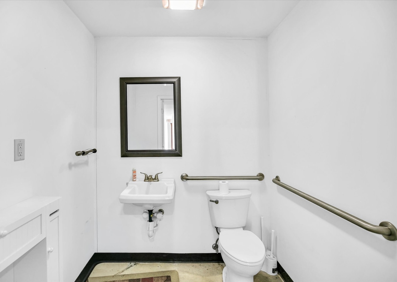 3612 W Bloomington Road Property Photo 15