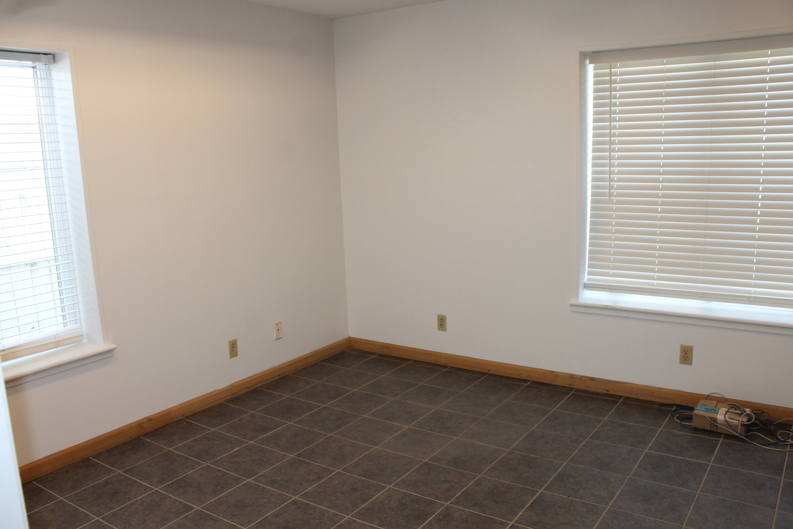 320 W Lincoln Highway Property Photo 8