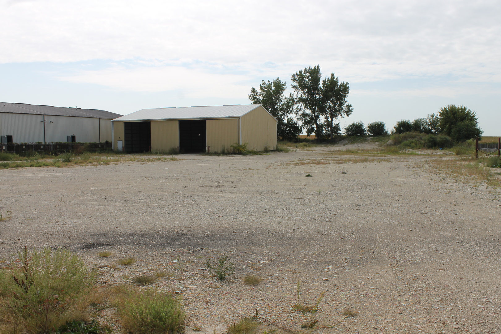 320 W Lincoln Highway Property Photo 27