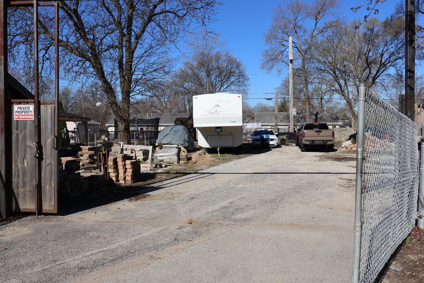 11524 S Ridgeland Avenue Property Photo 1