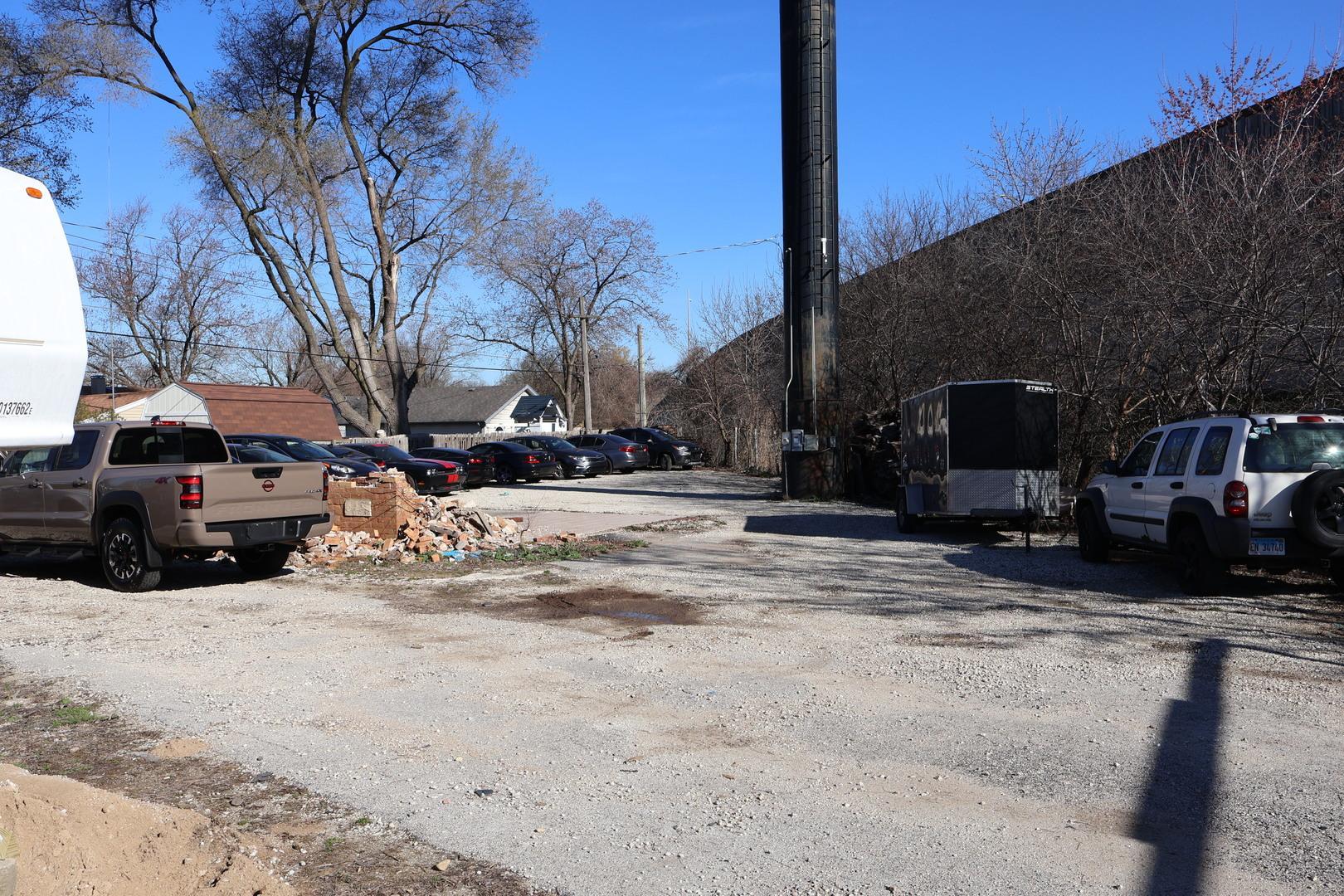11524 S Ridgeland Avenue Property Photo 3