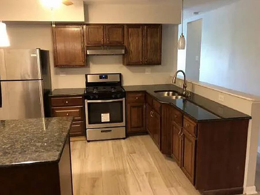 5631 Colgate Lane Property Photo 3