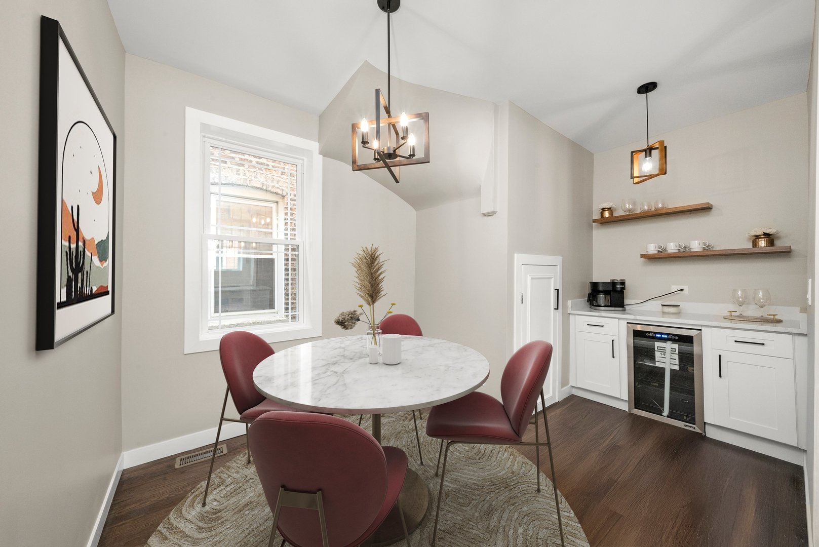 2101 S 48th Court Property Photo 6