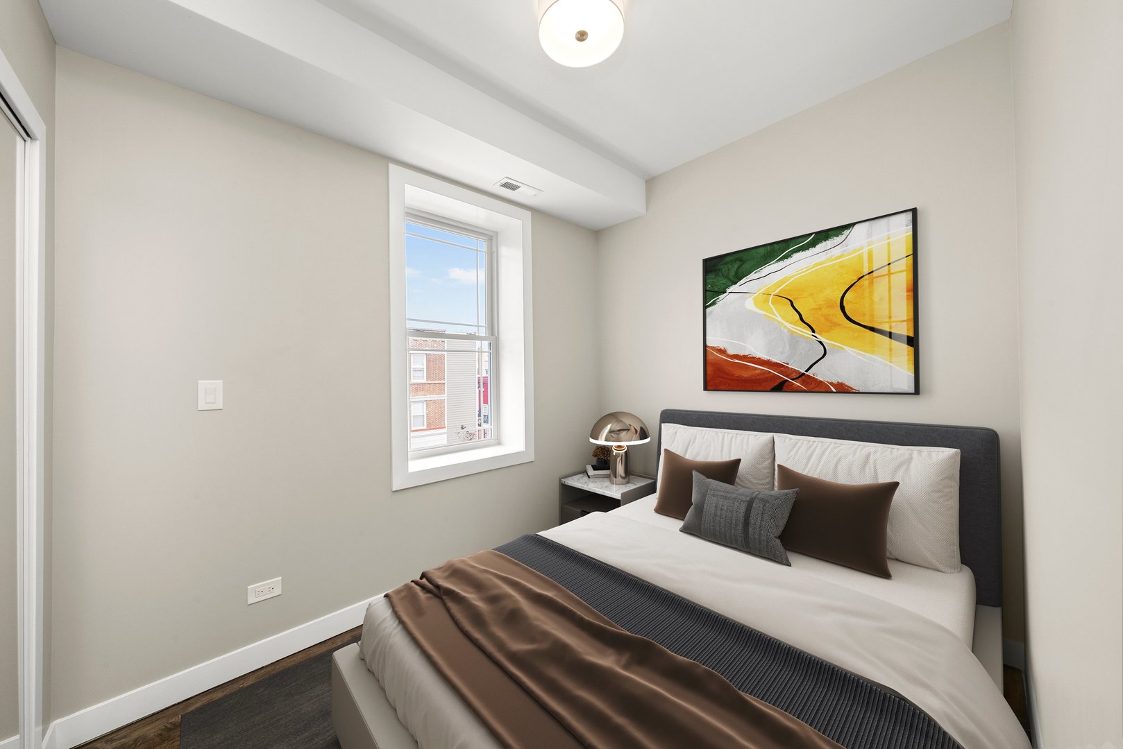 2101 S 48th Court Property Photo 9