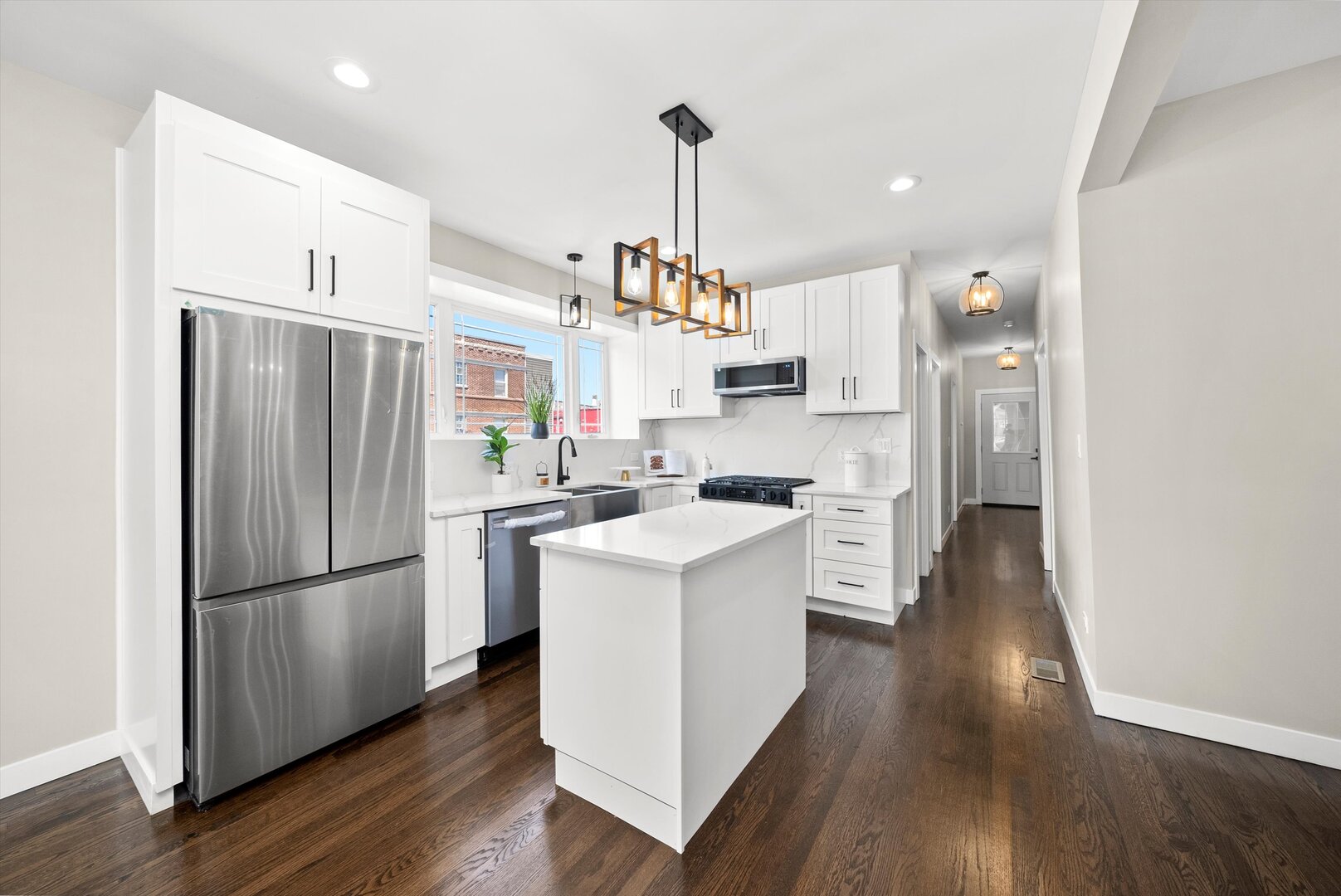 2101 S 48th Court Property Photo 35