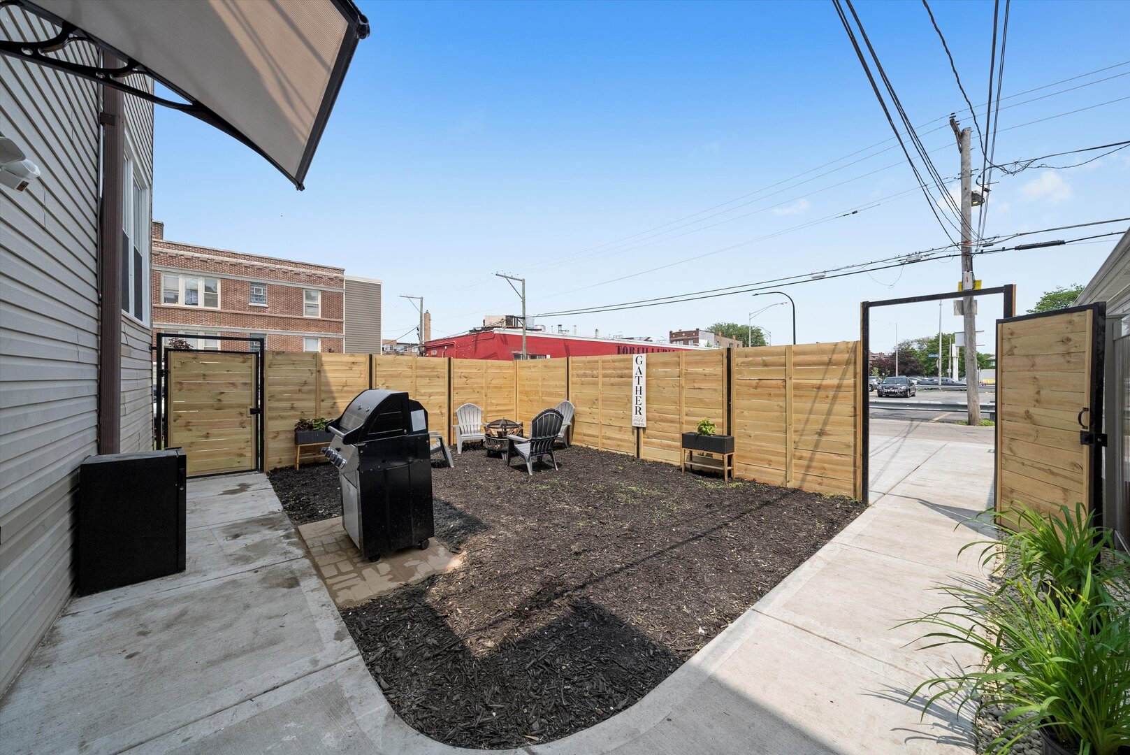 2101 S 48th Court Property Photo 50