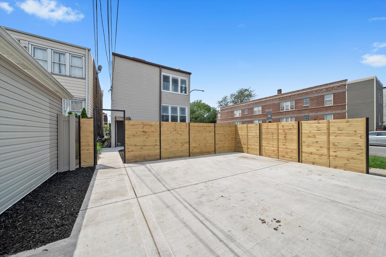 2101 S 48th Court Property Photo 51