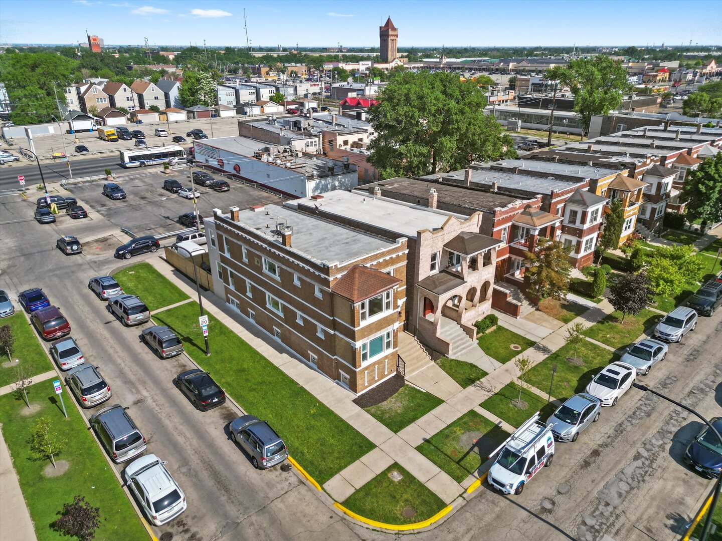 2101 S 48th Court Property Photo 52