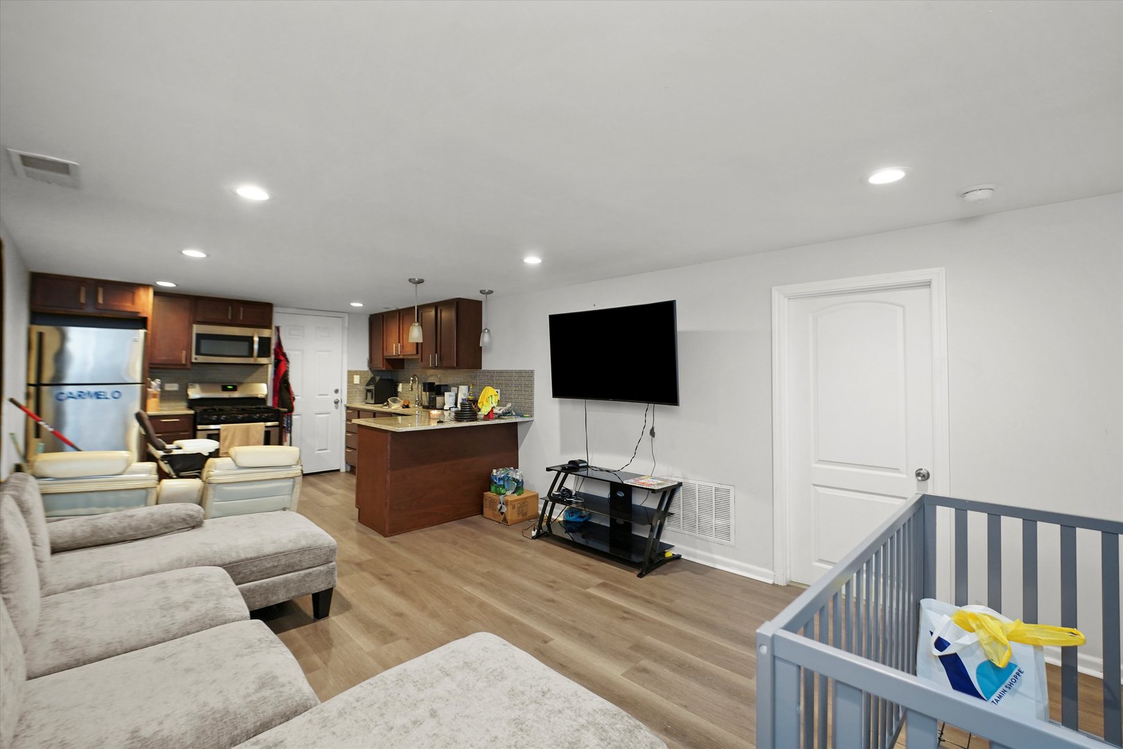 5436 W Dakin Street Property Photo 27