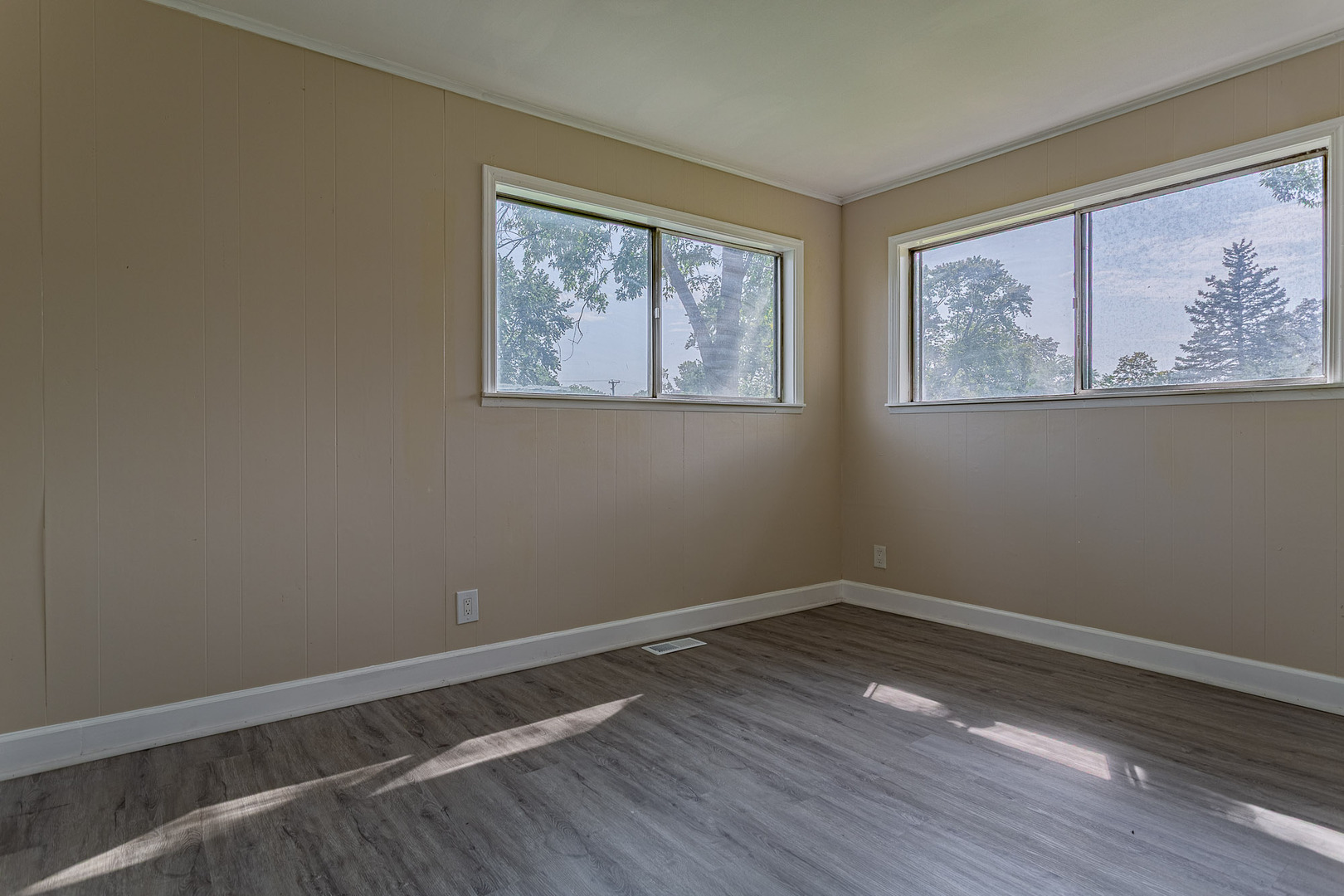120 Grow Lane Property Photo 8