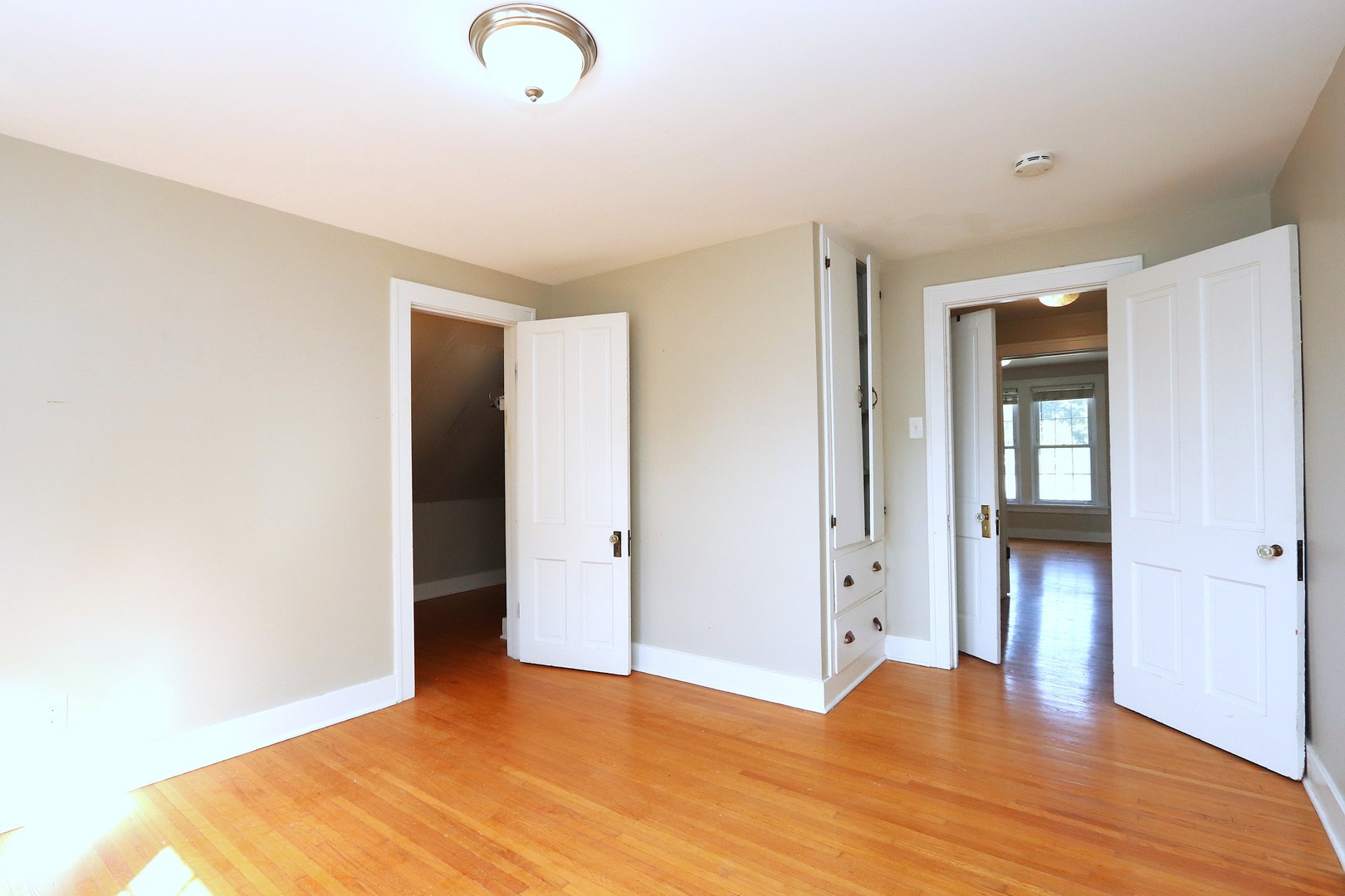 1246 Wauponsee Street Property Photo 14