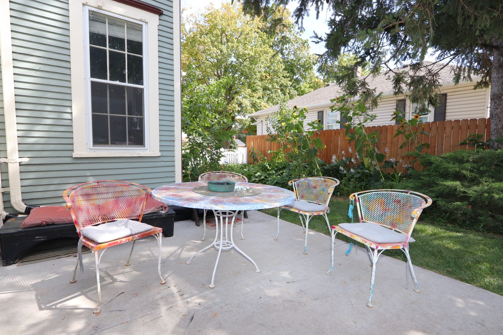 1246 Wauponsee Street Property Photo 24