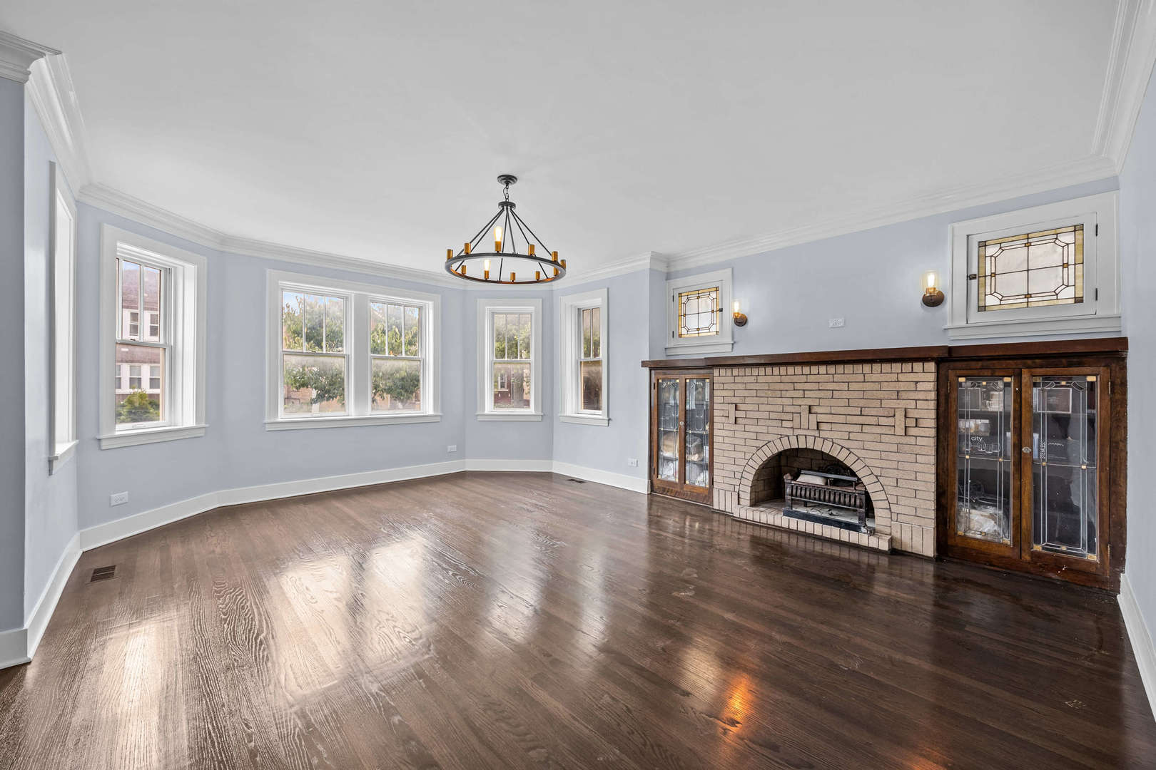 1101 S Oak Park Avenue Property Photo 6