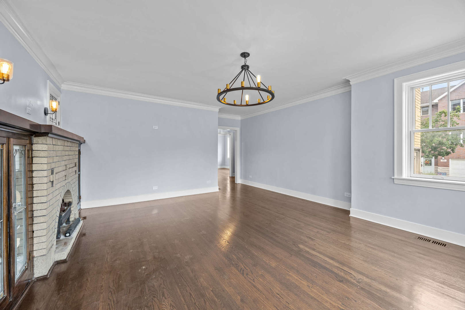 1101 S Oak Park Avenue Property Photo 8