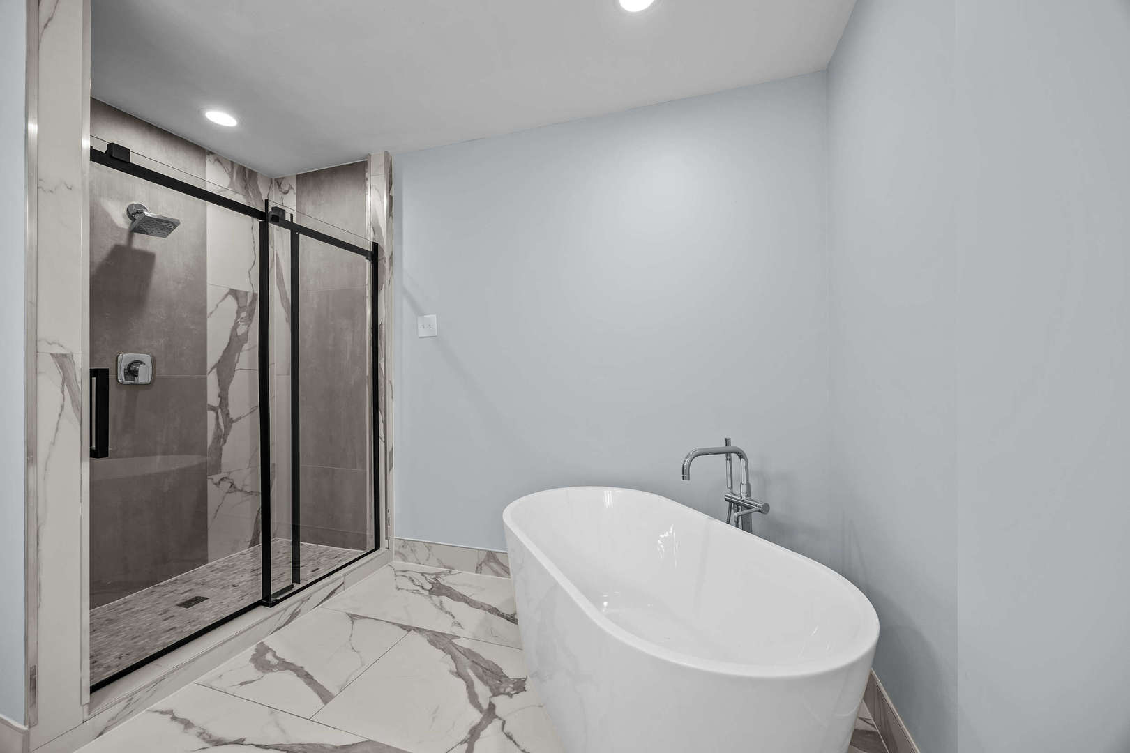 1101 S Oak Park Avenue Property Photo 17