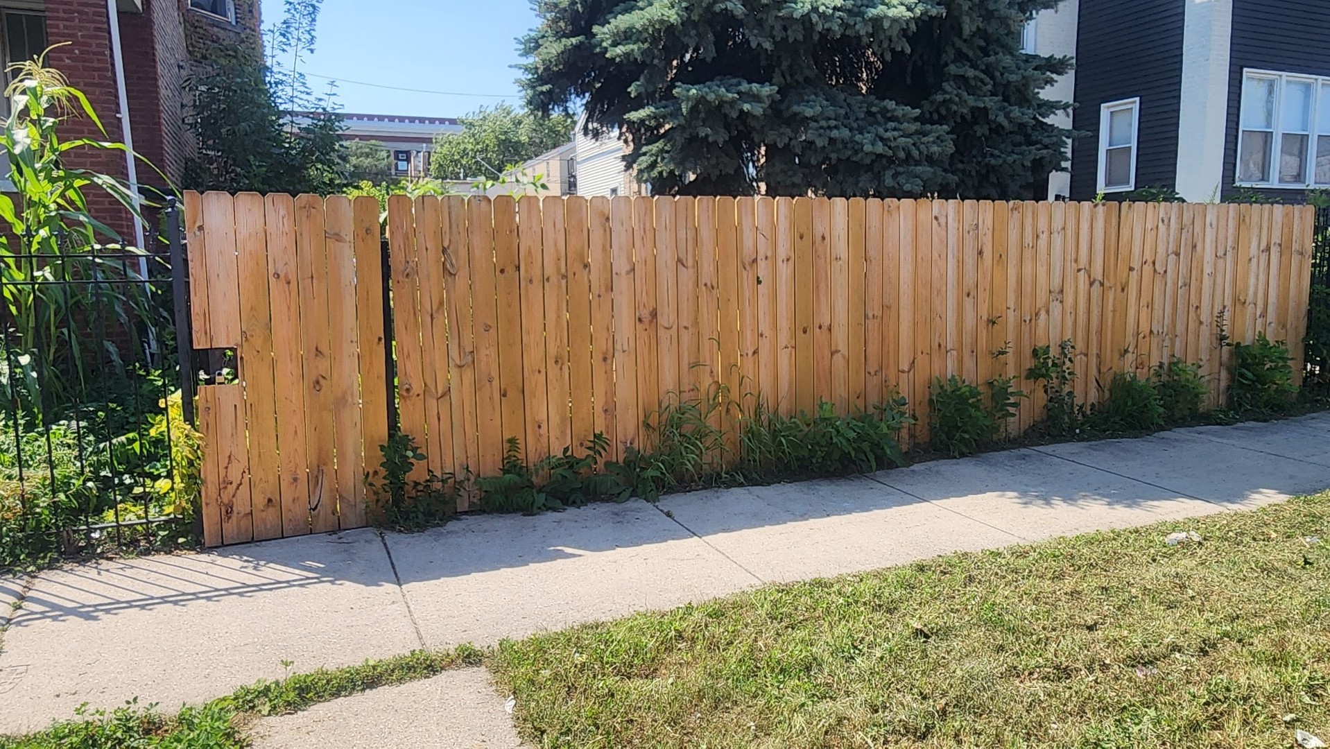 210 N Laporte Avenue Property Photo 2