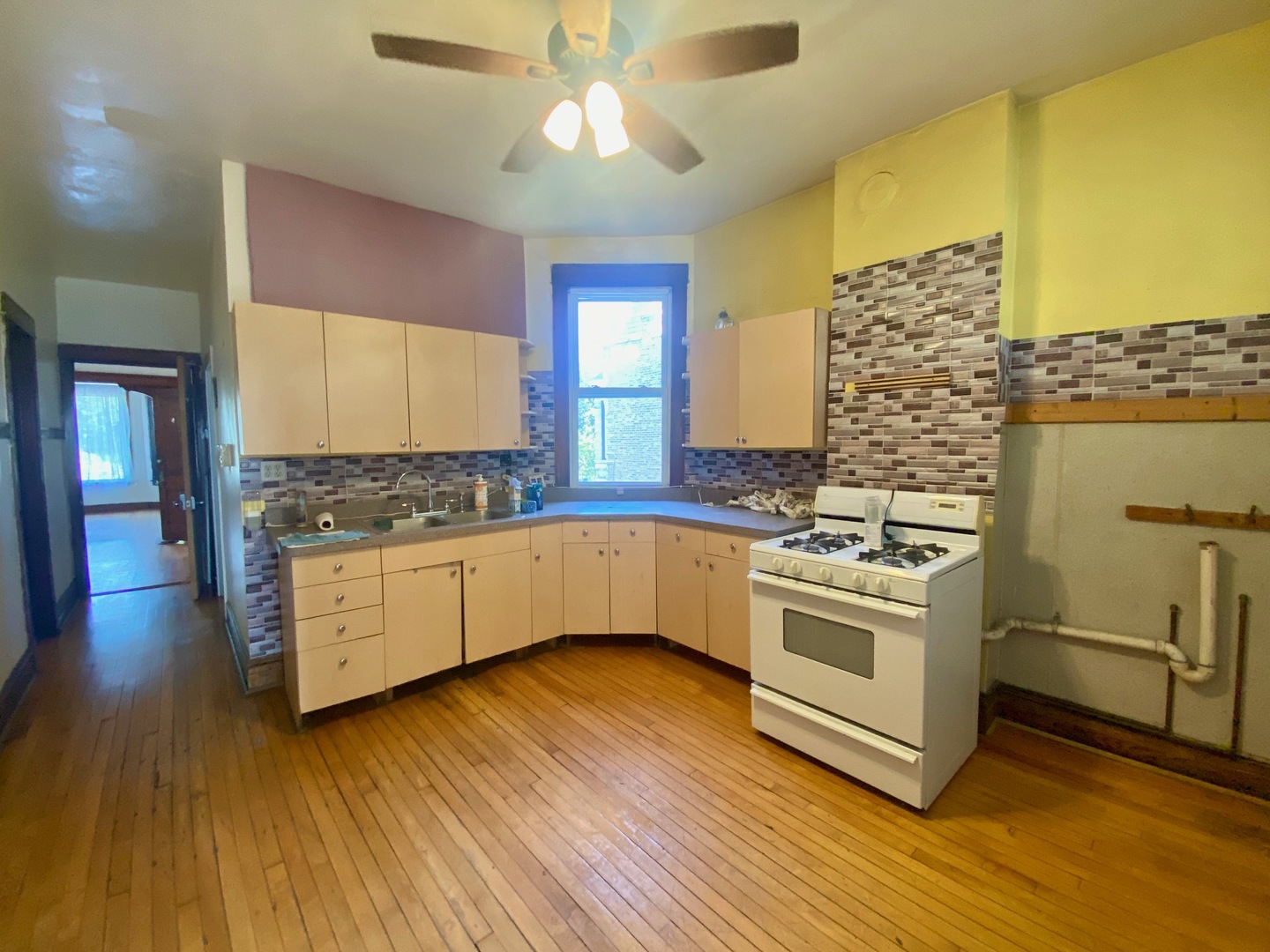 3143 W Augusta Boulevard Property Photo 17