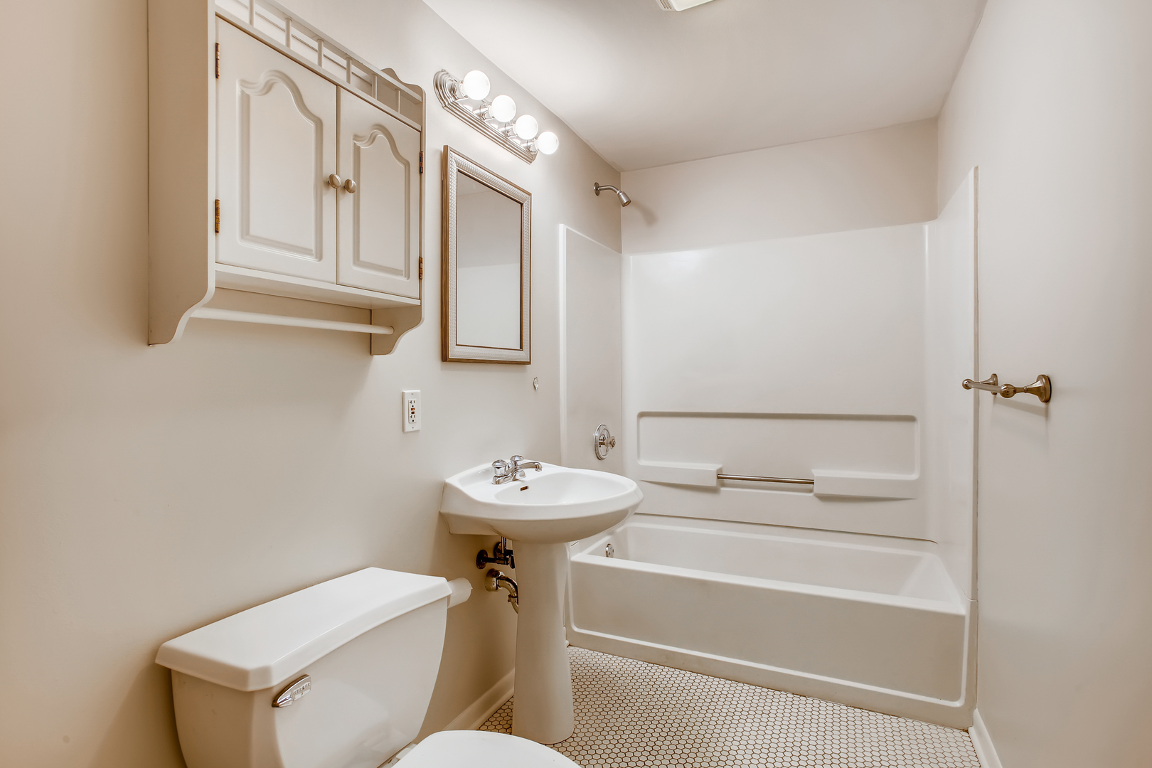 12471228 Property Photo 10