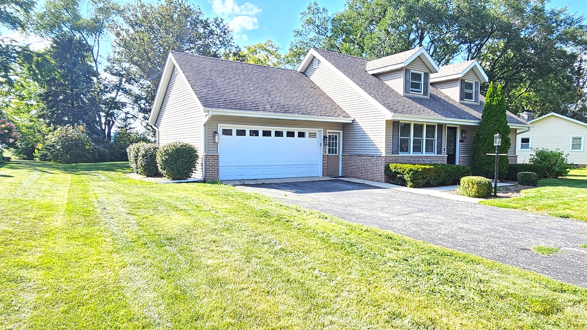 205 N Lincoln Street Property Photo 1