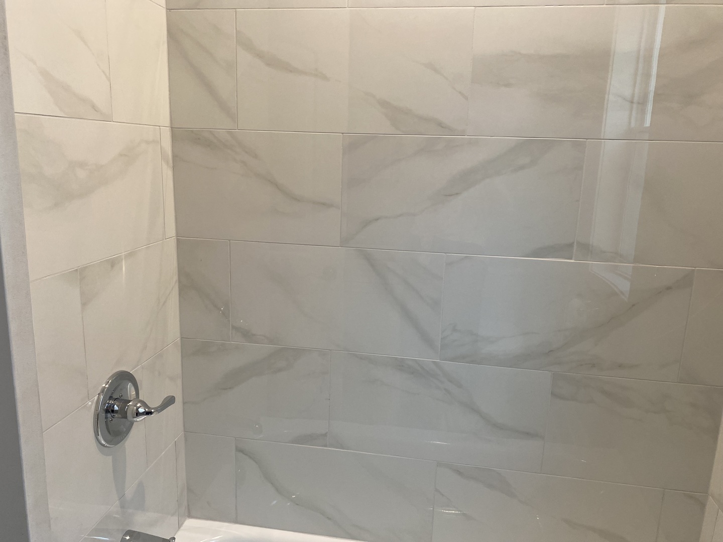 7835 S Carpenter Street Property Photo 9