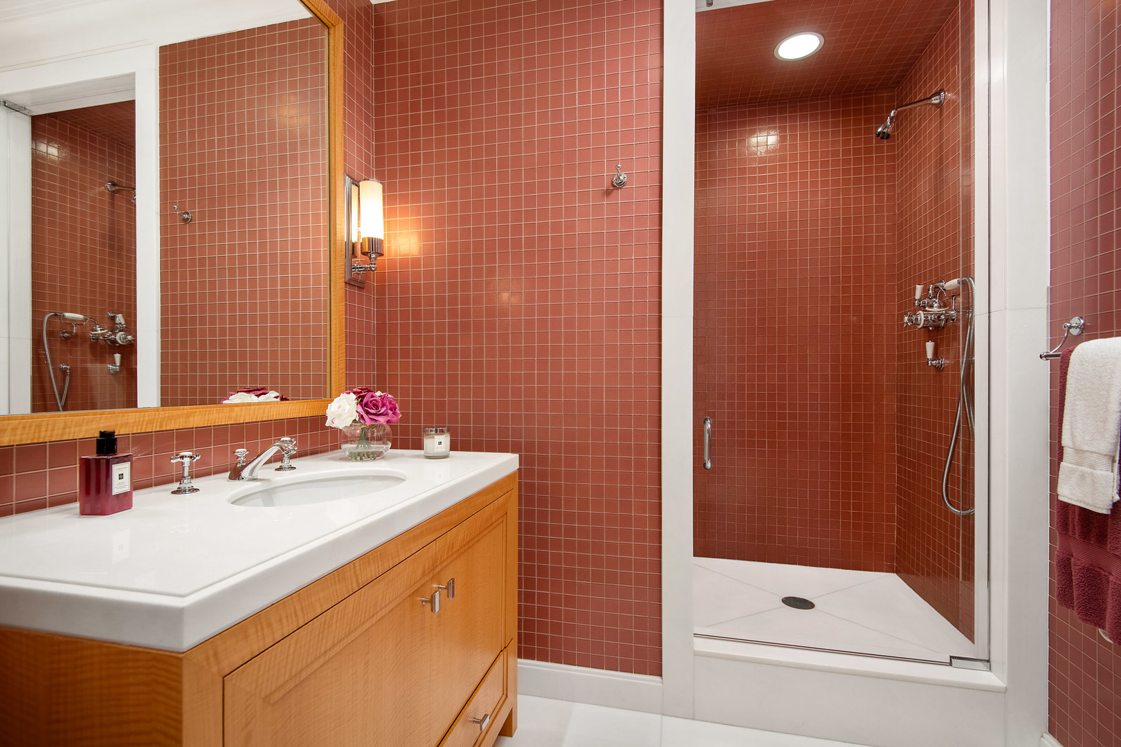 800 N Michigan Avenue Ph64 Property Photo 32