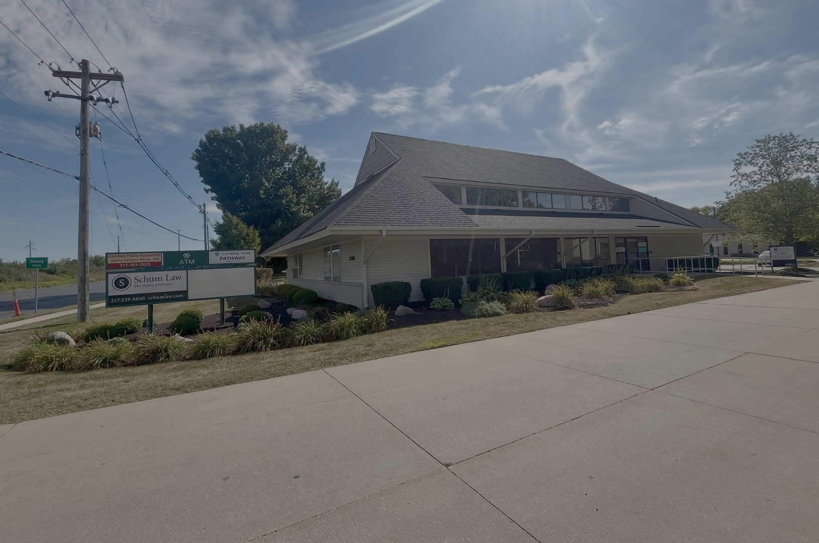 2105 N Dunlap Avenue 1a Property Photo 2