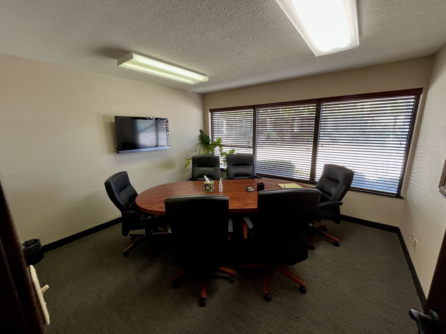 2105 N Dunlap Avenue 1a Property Photo 5