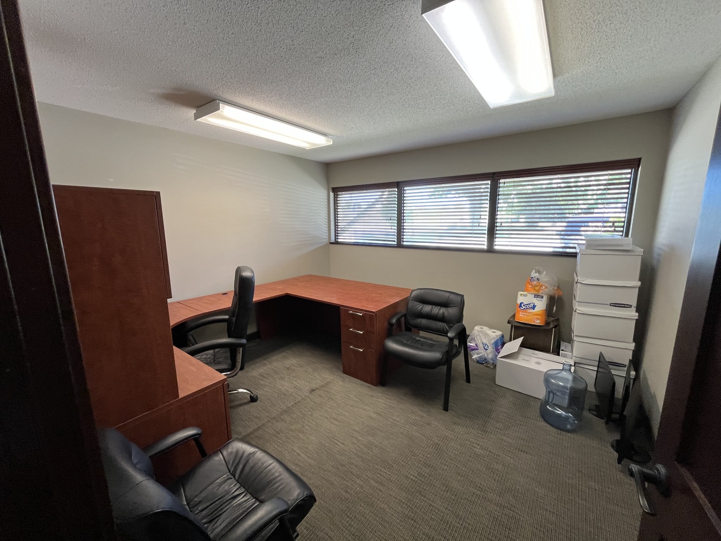 2105 N Dunlap Avenue 1a Property Photo 10
