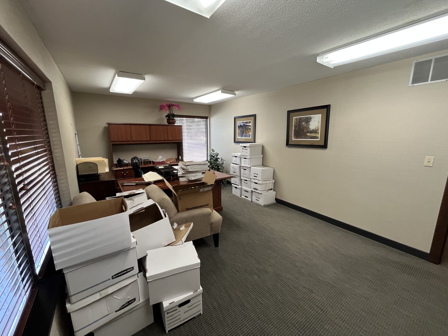 2105 N Dunlap Avenue 1a Property Photo 18