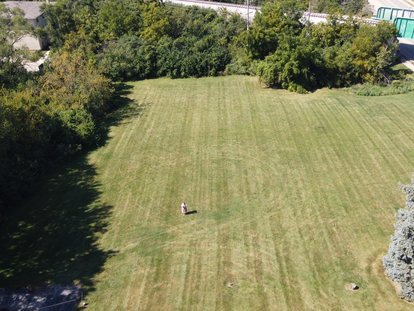 328 E Lincoln Highway Property Photo 3
