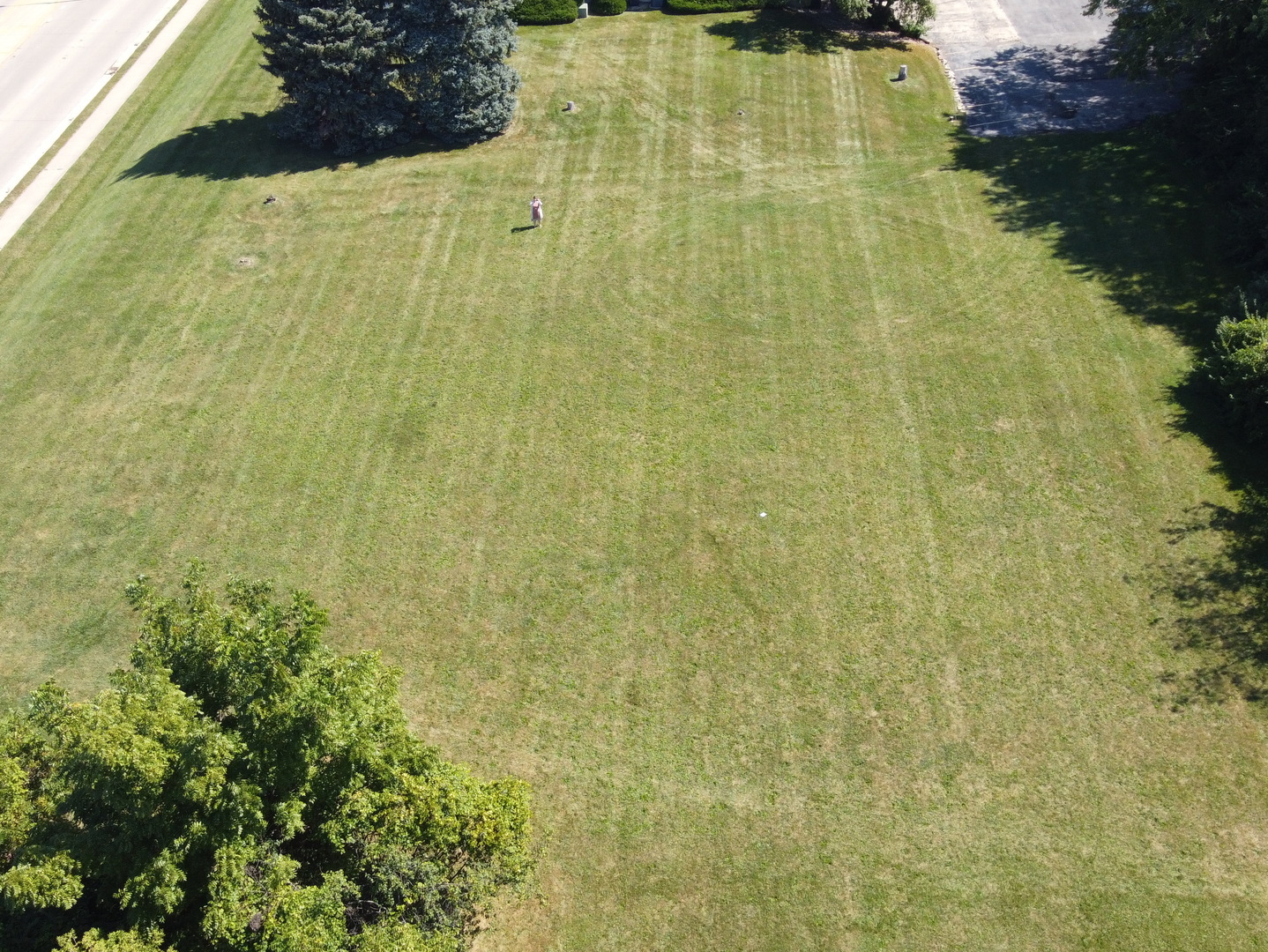 328 E Lincoln Highway Property Photo 4