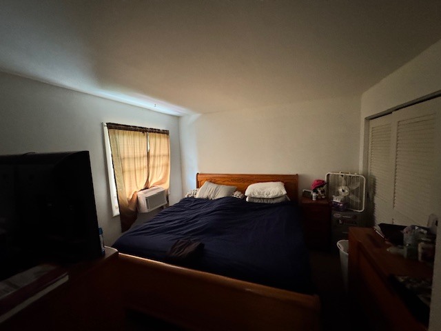 11-13 W Anchor Road Property Photo 25