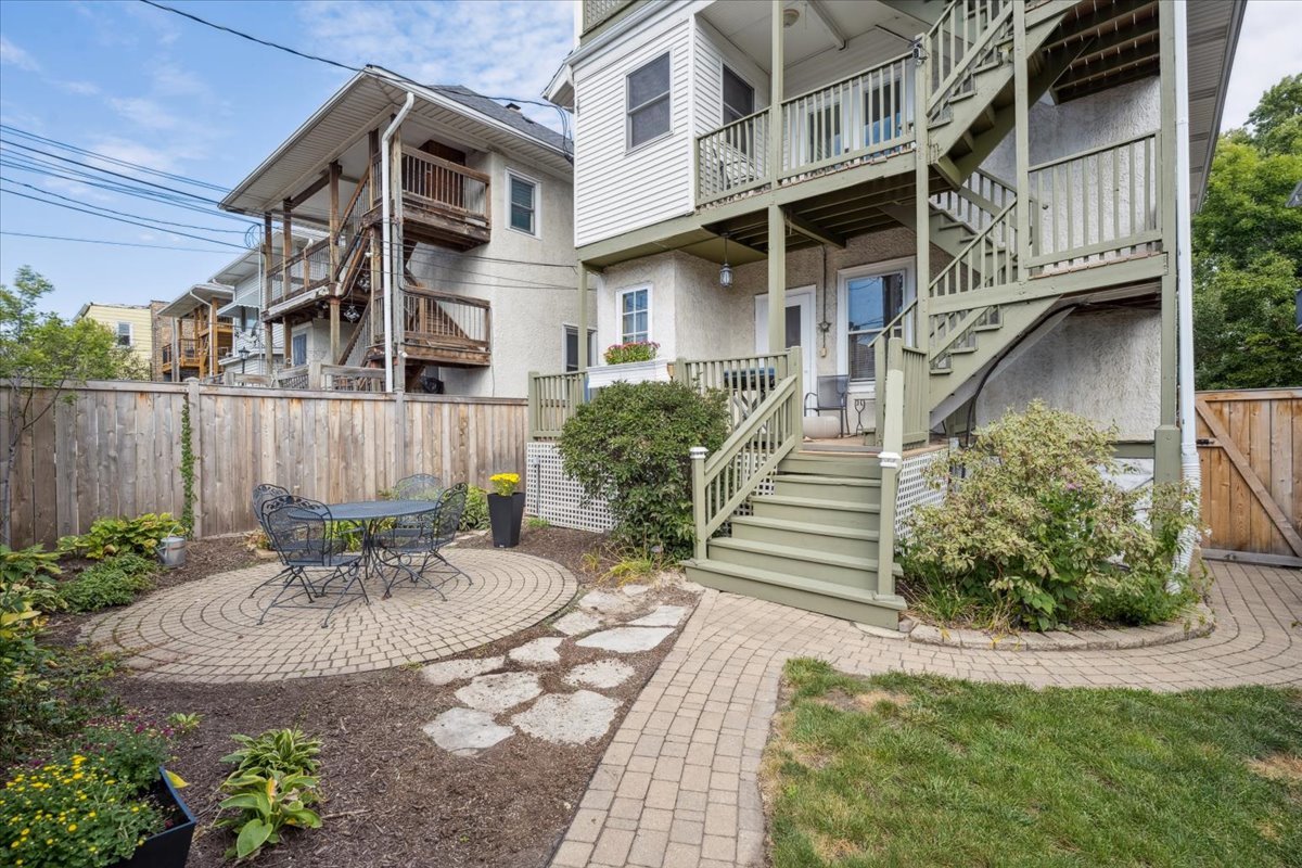 5043 W Sunnyside Avenue Property Photo 5