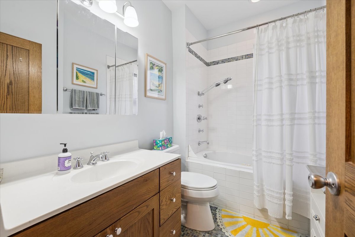 5043 W Sunnyside Avenue Property Photo 14