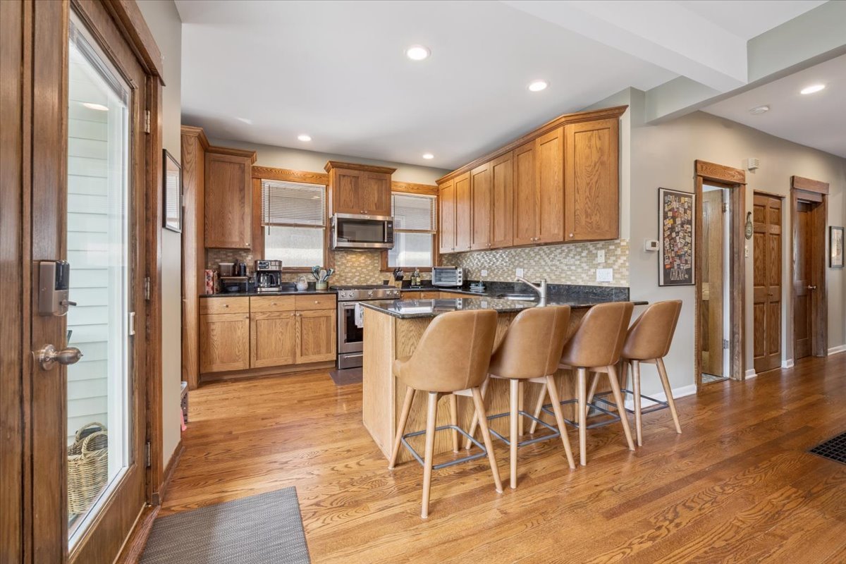 5043 W Sunnyside Avenue Property Photo 17