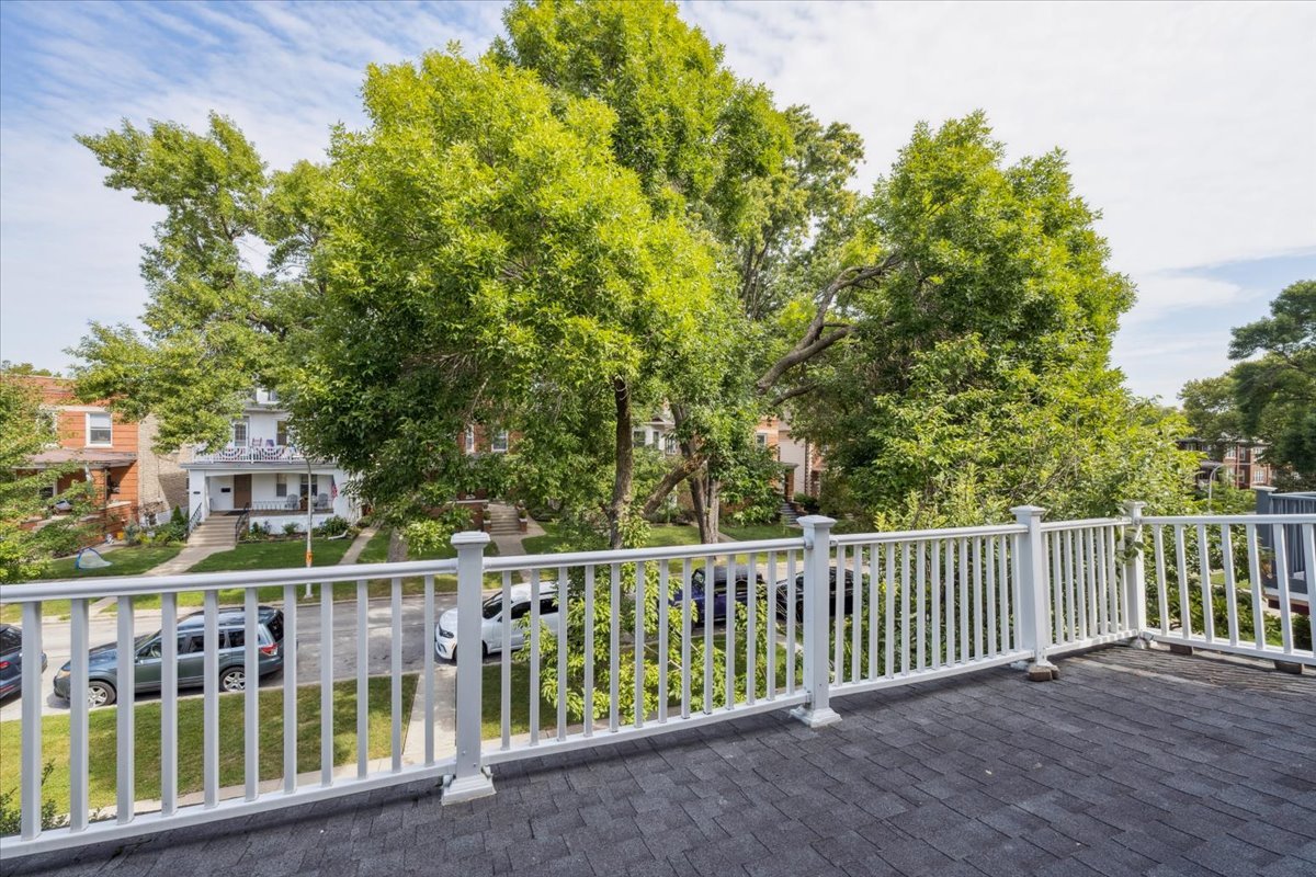 5043 W Sunnyside Avenue Property Photo 29