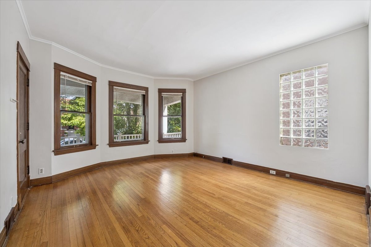 5043 W Sunnyside Avenue Property Photo 40