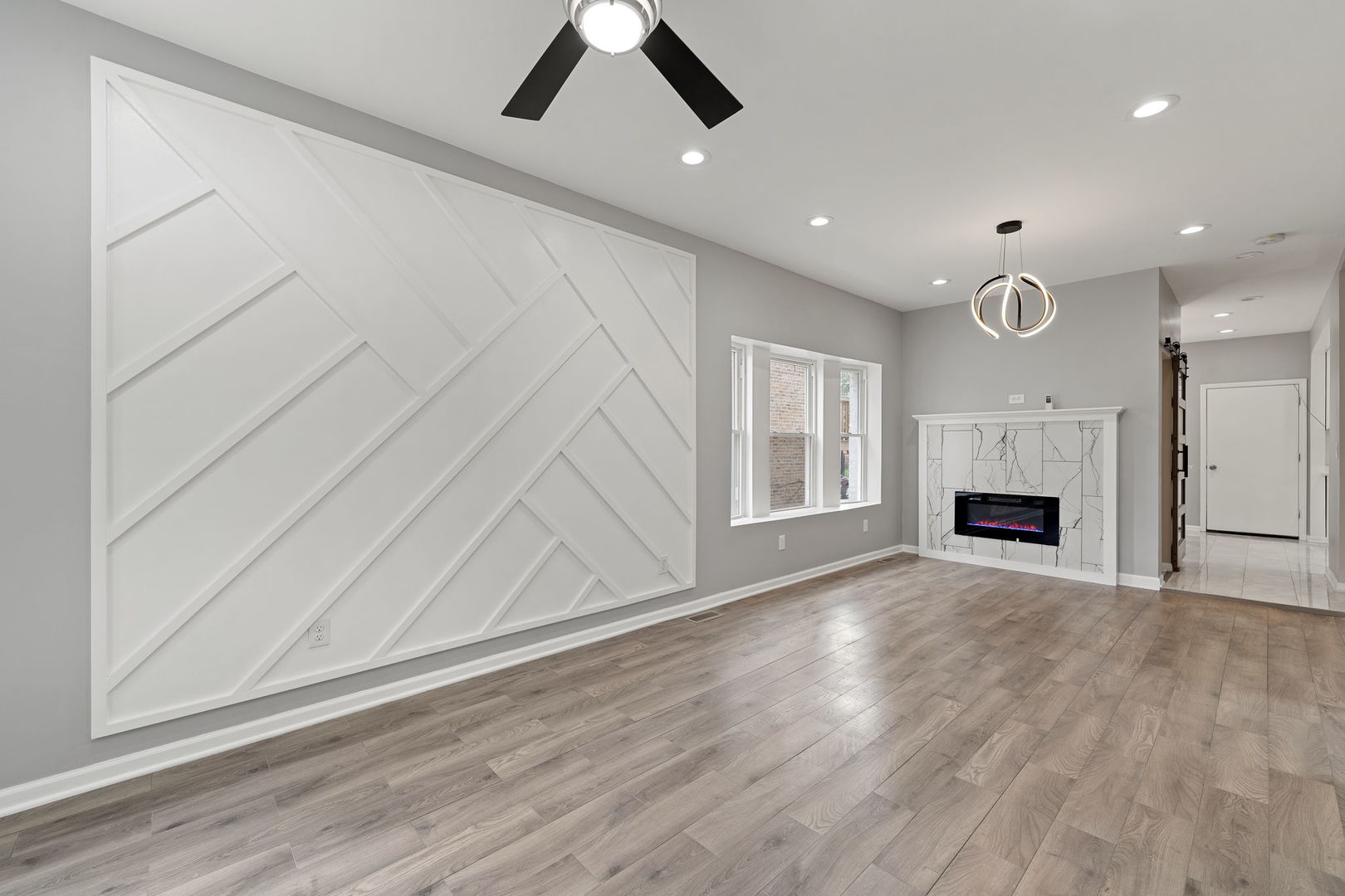 4819 W Superior Street Property Photo 3