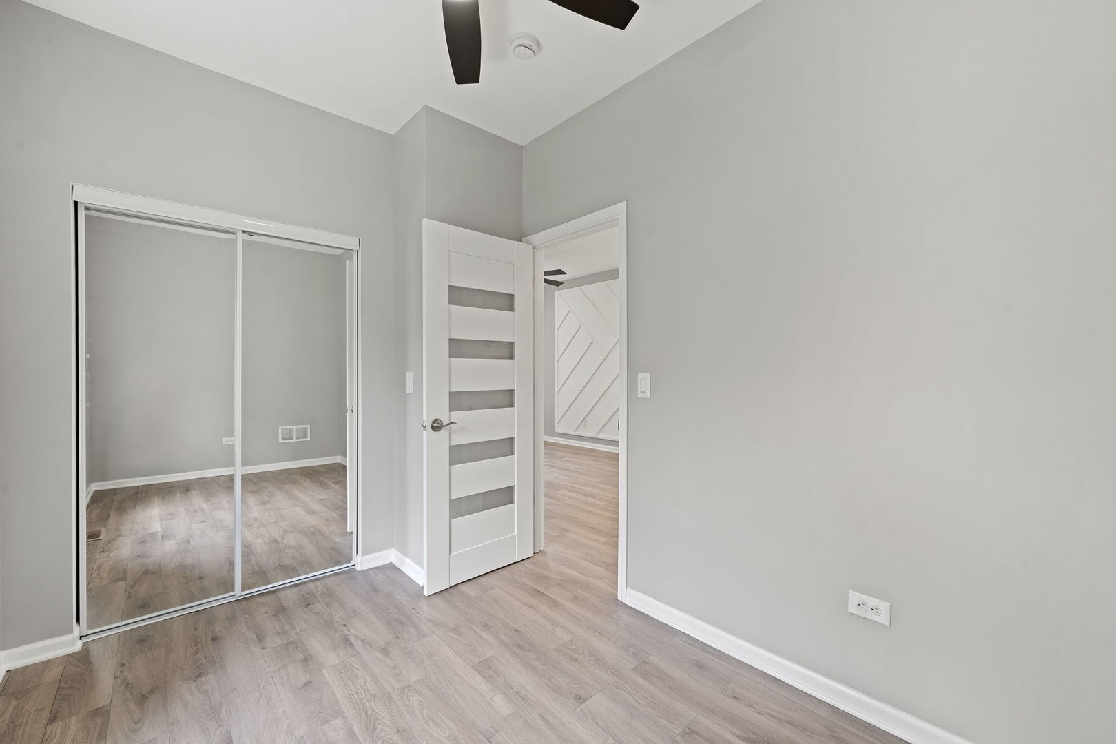 4819 W Superior Street Property Photo 8